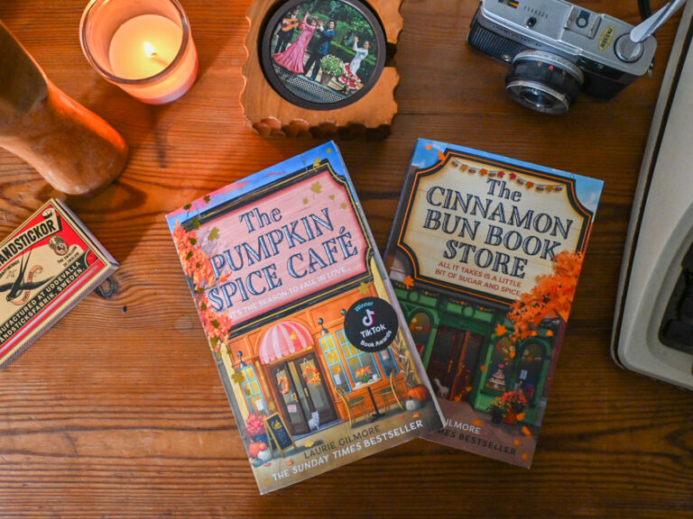 Cosy fall reads: The Pumpkin Spice Cafe & The Cinnamon Bun Book Store